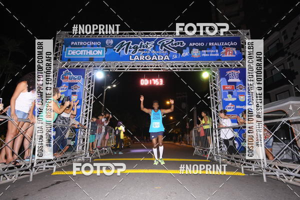 Buy your photos of the eventNight Run 5K 10K Praia Grande on Fotop