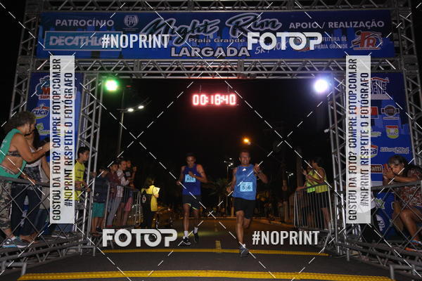 Buy your photos of the eventNight Run 5K 10K Praia Grande on Fotop