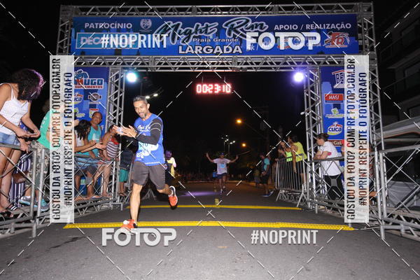 Buy your photos of the eventNight Run 5K 10K Praia Grande on Fotop