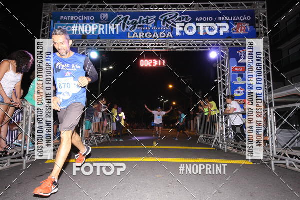 Buy your photos of the eventNight Run 5K 10K Praia Grande on Fotop
