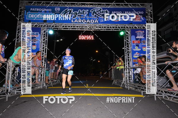 Buy your photos of the eventNight Run 5K 10K Praia Grande on Fotop
