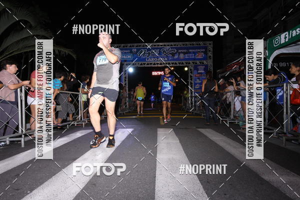 Buy your photos of the eventNight Run 5K 10K Praia Grande on Fotop