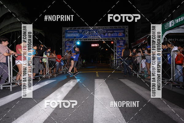 Buy your photos of the eventNight Run 5K 10K Praia Grande on Fotop