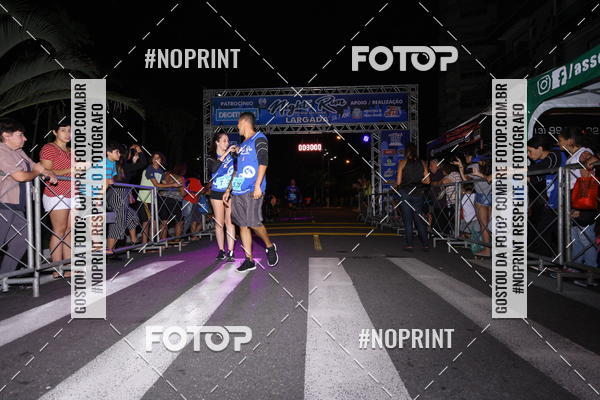 Buy your photos of the eventNight Run 5K 10K Praia Grande on Fotop