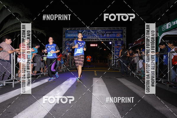 Buy your photos of the eventNight Run 5K 10K Praia Grande on Fotop