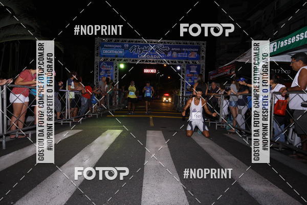 Buy your photos of the eventNight Run 5K 10K Praia Grande on Fotop