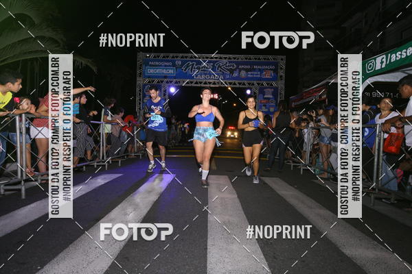 Buy your photos of the eventNight Run 5K 10K Praia Grande on Fotop