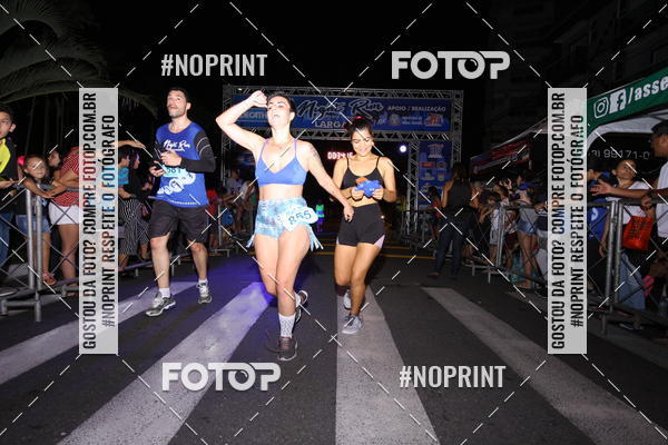 Buy your photos of the eventNight Run 5K 10K Praia Grande on Fotop