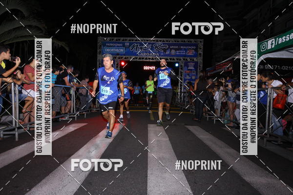 Buy your photos of the eventNight Run 5K 10K Praia Grande on Fotop