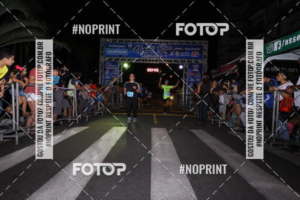 Buy your photos of the eventNight Run 5K 10K Praia Grande on Fotop