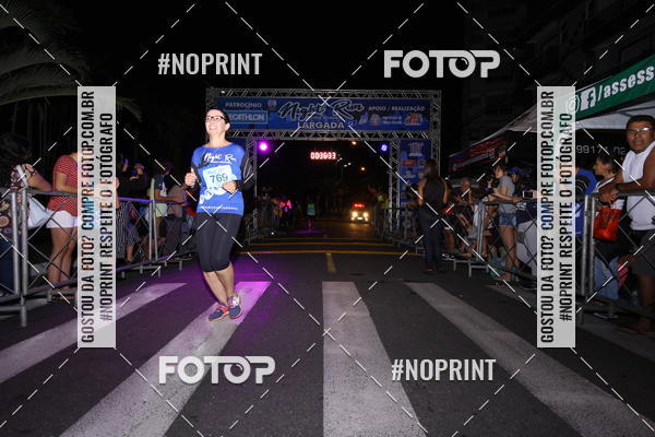 Buy your photos of the eventNight Run 5K 10K Praia Grande on Fotop