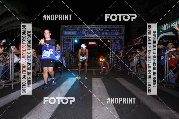 Buy your photos of the eventNight Run 5K 10K Praia Grande on Fotop