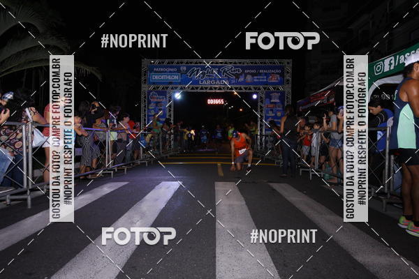 Buy your photos of the eventNight Run 5K 10K Praia Grande on Fotop