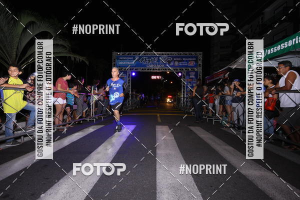 Buy your photos of the eventNight Run 5K 10K Praia Grande on Fotop