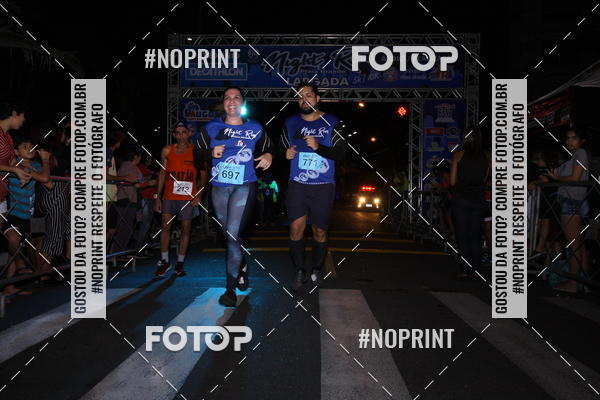 Buy your photos of the eventNight Run 5K 10K Praia Grande on Fotop
