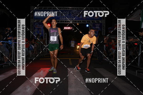 Buy your photos of the eventNight Run 5K 10K Praia Grande on Fotop