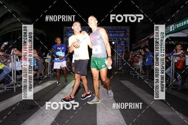 Buy your photos of the eventNight Run 5K 10K Praia Grande on Fotop