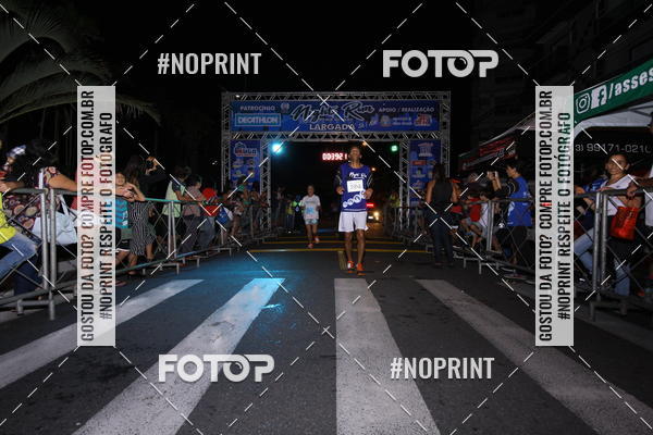 Buy your photos of the eventNight Run 5K 10K Praia Grande on Fotop