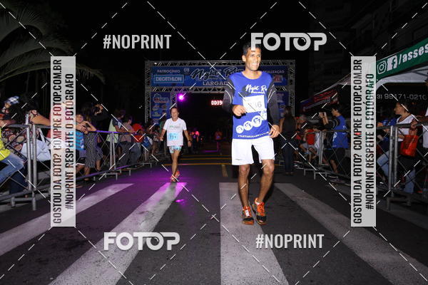 Buy your photos of the eventNight Run 5K 10K Praia Grande on Fotop