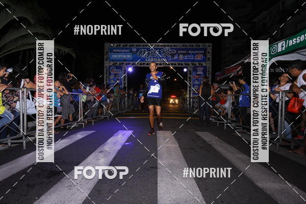 Buy your photos of the eventNight Run 5K 10K Praia Grande on Fotop
