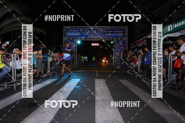 Buy your photos of the eventNight Run 5K 10K Praia Grande on Fotop