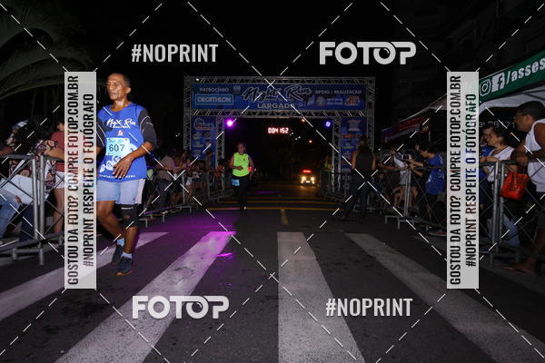 Buy your photos of the eventNight Run 5K 10K Praia Grande on Fotop