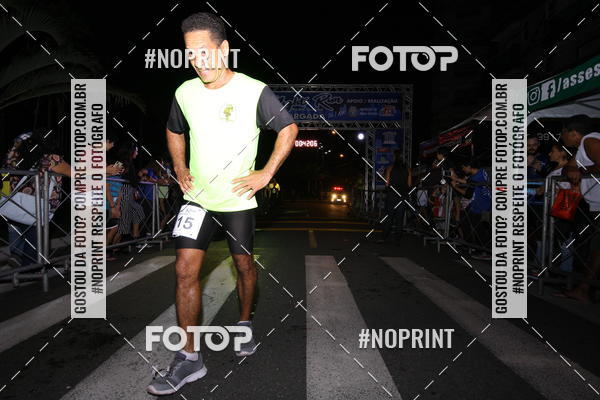 Buy your photos of the eventNight Run 5K 10K Praia Grande on Fotop
