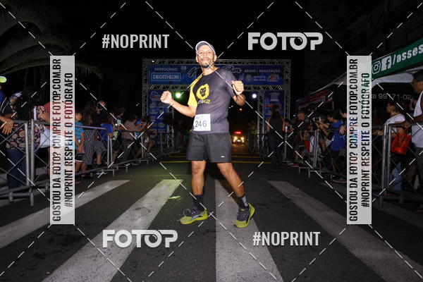 Buy your photos of the eventNight Run 5K 10K Praia Grande on Fotop
