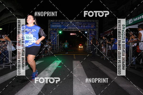 Buy your photos of the eventNight Run 5K 10K Praia Grande on Fotop