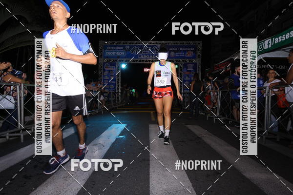 Buy your photos of the eventNight Run 5K 10K Praia Grande on Fotop