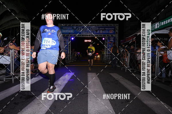 Buy your photos of the eventNight Run 5K 10K Praia Grande on Fotop