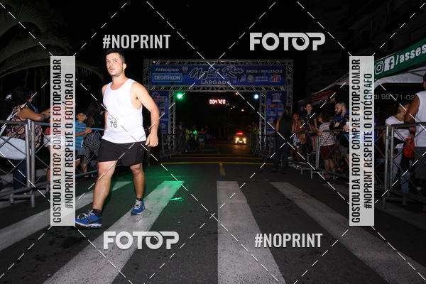 Buy your photos of the eventNight Run 5K 10K Praia Grande on Fotop