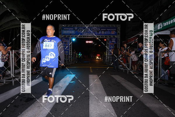 Buy your photos of the eventNight Run 5K 10K Praia Grande on Fotop