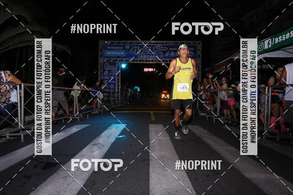 Buy your photos of the eventNight Run 5K 10K Praia Grande on Fotop