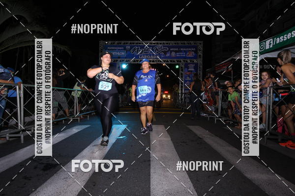 Buy your photos of the eventNight Run 5K 10K Praia Grande on Fotop