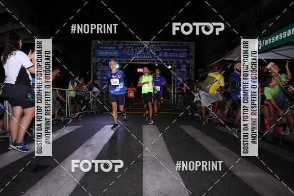 Buy your photos of the eventNight Run 5K 10K Praia Grande on Fotop