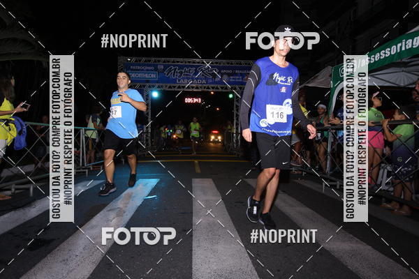 Buy your photos of the eventNight Run 5K 10K Praia Grande on Fotop