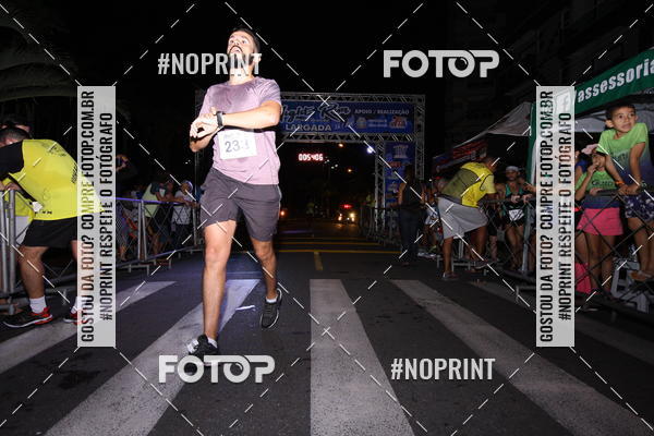 Buy your photos of the eventNight Run 5K 10K Praia Grande on Fotop