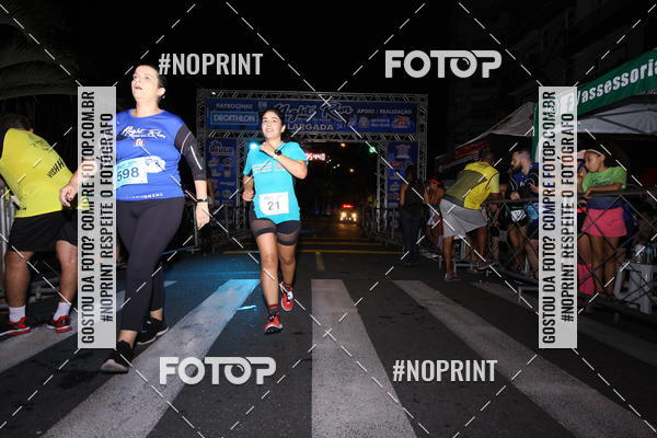Buy your photos of the eventNight Run 5K 10K Praia Grande on Fotop