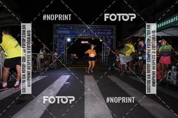 Buy your photos of the eventNight Run 5K 10K Praia Grande on Fotop