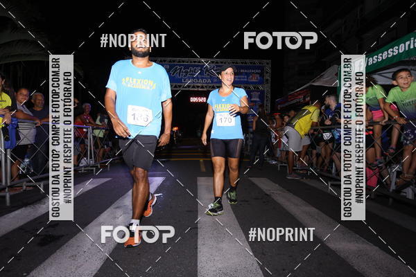Buy your photos of the eventNight Run 5K 10K Praia Grande on Fotop