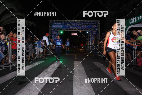Buy your photos of the eventNight Run 5K 10K Praia Grande on Fotop
