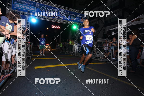 Buy your photos of the eventNight Run 5K 10K Praia Grande on Fotop