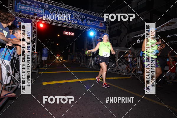 Buy your photos of the eventNight Run 5K 10K Praia Grande on Fotop