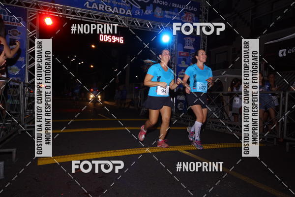 Buy your photos of the eventNight Run 5K 10K Praia Grande on Fotop