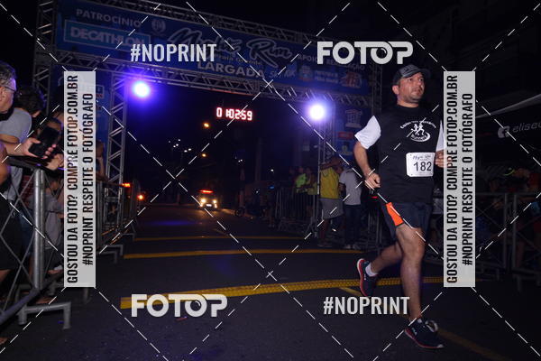 Buy your photos of the eventNight Run 5K 10K Praia Grande on Fotop