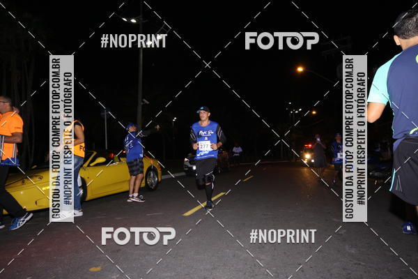 Buy your photos of the eventNight Run 5K 10K Praia Grande on Fotop