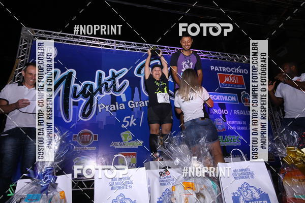 Buy your photos of the eventNight Run 5K 10K Praia Grande on Fotop