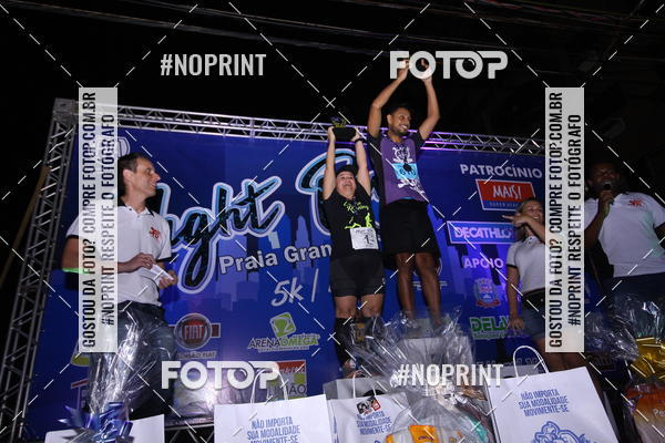 Buy your photos of the eventNight Run 5K 10K Praia Grande on Fotop