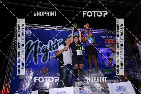 Buy your photos of the eventNight Run 5K 10K Praia Grande on Fotop
